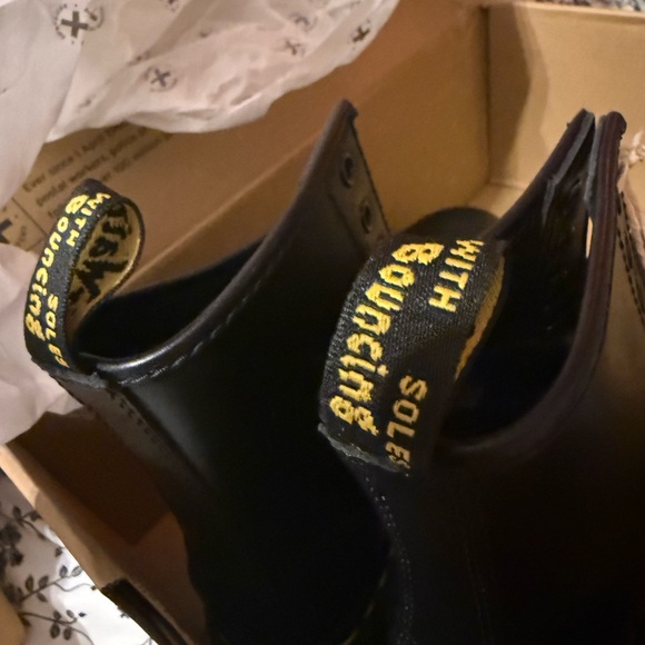 NWT-Dr. Martens Air Wair/Doc Marten boots /black combat boots/lace up/vintage/ - Picture 7 of 11